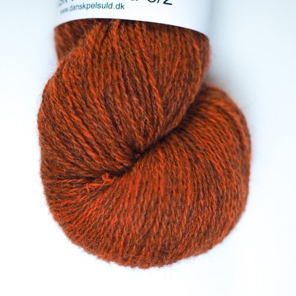 Hjelholt Uldspinderi - Dansk Pelsuld 8/2 Farve 15 - R�nneb�r