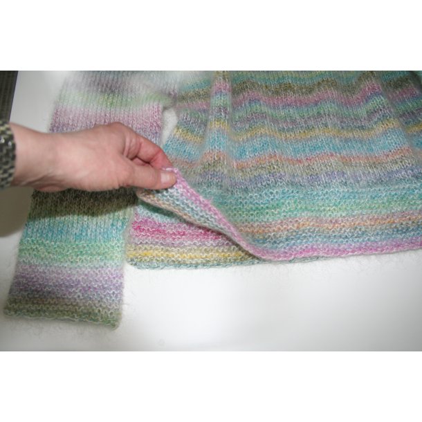 Louise Harden download DK - Lavendula Sweater