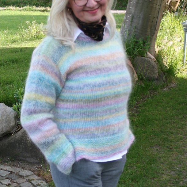 Louise Harden download DK - Lavendula Sweater