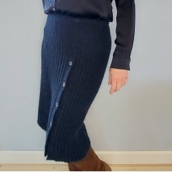 Louise Harden download ENG - Line Skirt