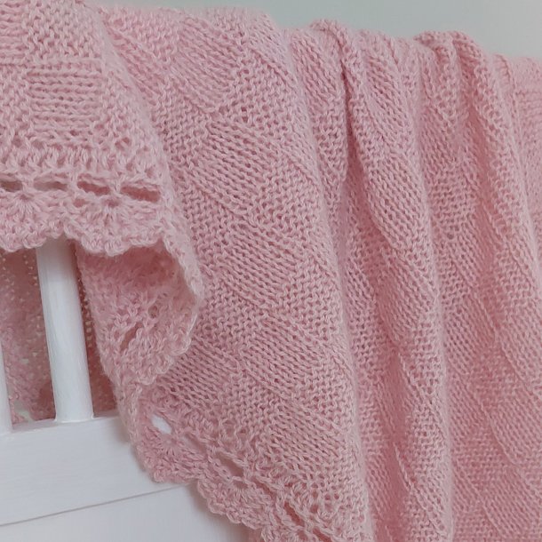 Louise Harden Design - Mathilde Baby Tppe - Alpaca Edition