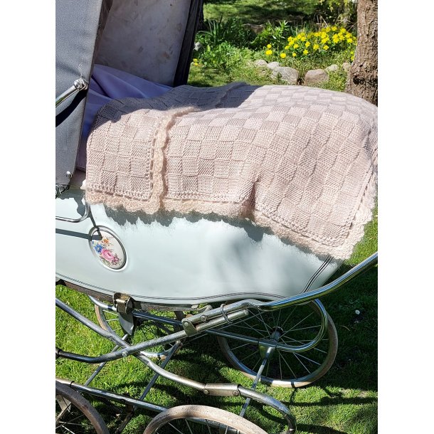 Louise Harden Design - Mathilde Baby Tppe - Merino-Mohair Edition