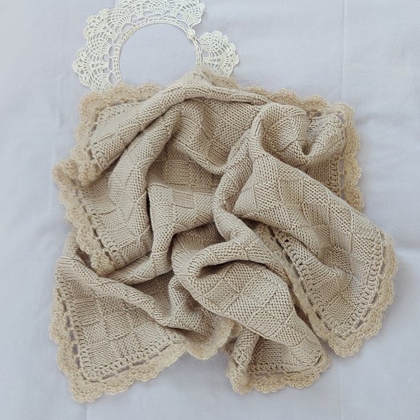 Louise Harden Design - Mathilde Baby Tppe - Merino-Mohair Edition