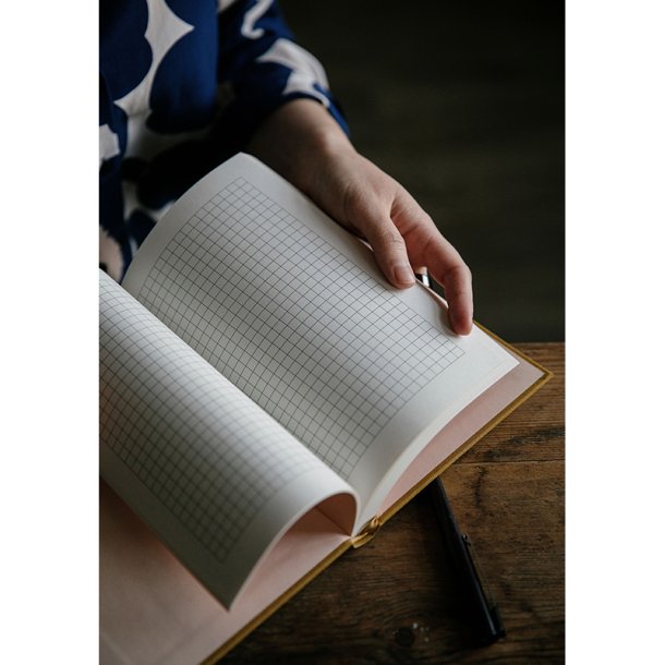 Laine - My Knitting Notes