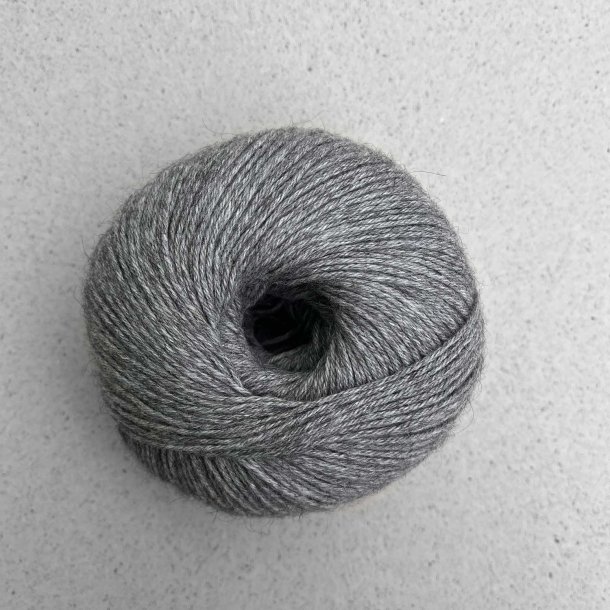 Puno Pascuali - 32 Eucalyptus Tree