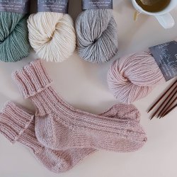 PetiteKnit - Sunday Socks