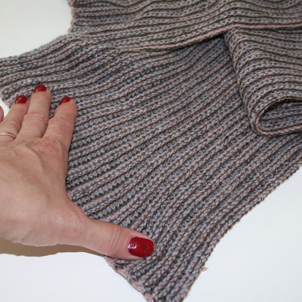 Louise Harden Design - Halstrklde