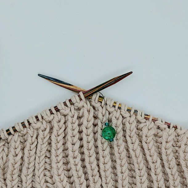 Mark�rer med wire og glasperler - Gr�n