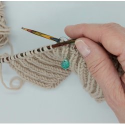 Mark�rer med wire og glasperler - S�gr�n