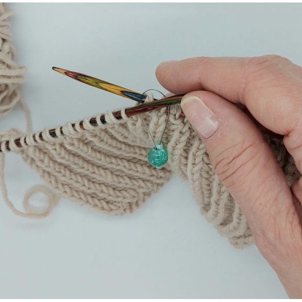 Mark�rer med wire og glasperler - S�gr�n