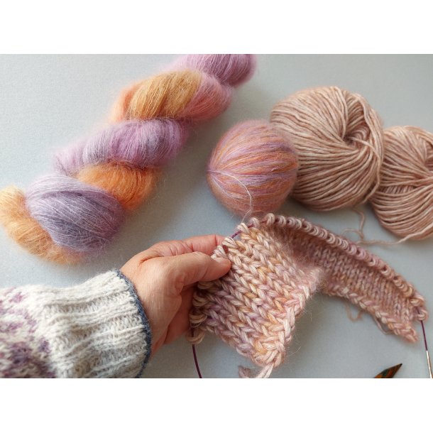 PetiteKnit - Holiday Slipover, med hndfarvet garn