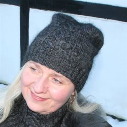 Louise Harden Design - Stratford - Hue og Hals